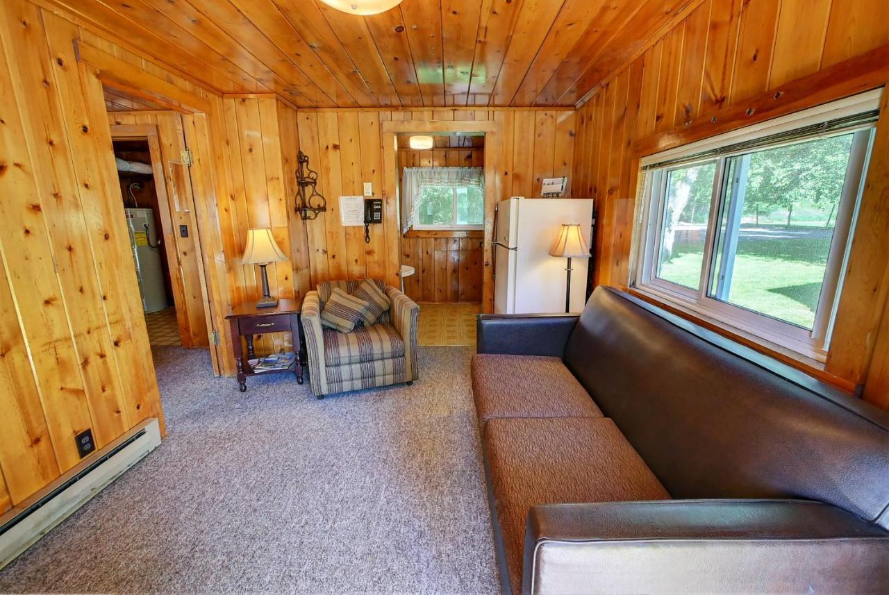 Idle A While Cabins Twisp Eksteriør bilde